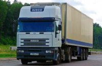 ​Из-за жары в Украине ограничили движение грузовиков