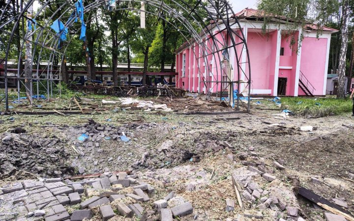 Обстріли Харківщини: ворог вбив та поранив 26 мирних жителів