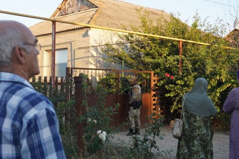 В окупованому РФ Криму ФСБ провела обшуки, затримано чотирьох кримських татар (оновлено)