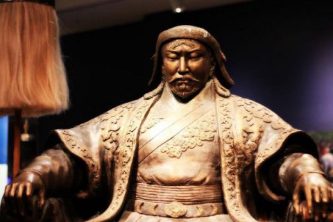 Китай вимагає не використовувати слово "Чингісхан" на виставці Чингісхана у Франції