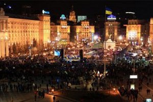 Основное требование Майдана - отставка Президента и правительства, - опрос