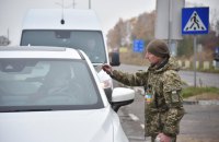 У двох польських пунктах пропуску є черги на в'їзд до України