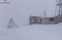 Гору Піп Іван засніжило, температура повітря -6°С