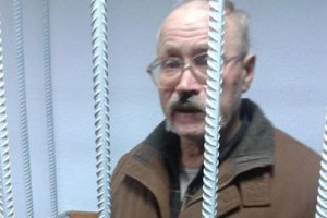 Суд выпустил из СИЗО 72-летнего пенсионера, которого обвиняют в "нападении на "Беркут"