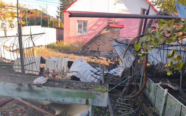 Російська армія обстріляла п’ять районів Дніпропетровщини, поцілили у будівлі та інфраструктуру