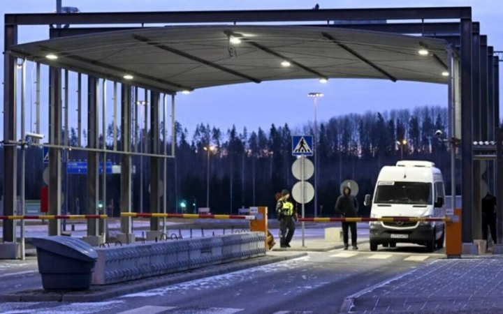 Уряд Фінляндії ухвалив рішення закрити кордон із Росією на місяць