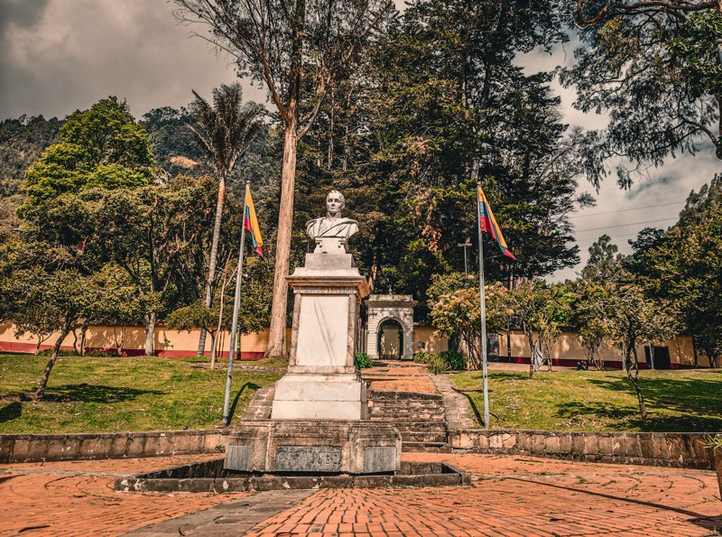 Резиденція Симона Болівара, якого у Латинській Америці називають «визволителем» (el Libertador) сучасних
Колумбії, Венесуели, Еквадору, Перу, Панами та Болівії від іспанського колоніалізму. Богота, Колумбія