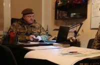 Порошенко прибув на Донбас зустрічати полонених
