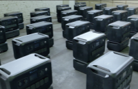 Третій армійський корпус отримав десятки потужних зарядних станцій від волонтерів   