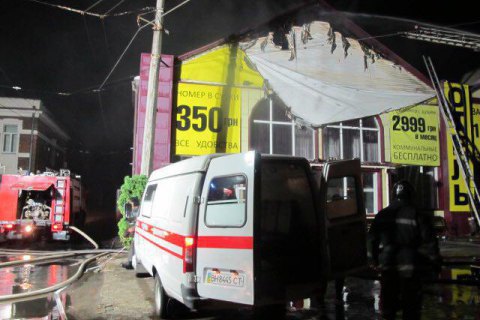 Совладельца сгоревшего отеля в Одессе отправили в СИЗО