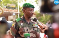 Хунта Малі заявила, що запобігла державному перевороту. Заарештували військових і француза