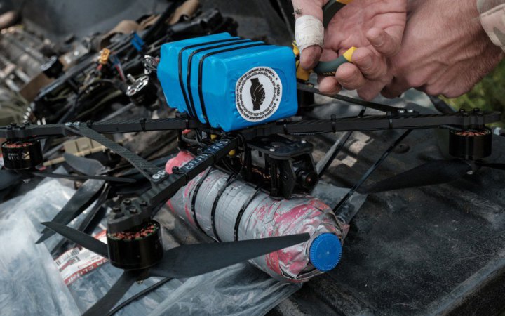 З початку доби на фронті відбулося 303 бойових зіткнення