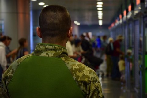 Двое депортированных из Швеции граждан Грузии устроили дебош в аэропорту "Борисполь"