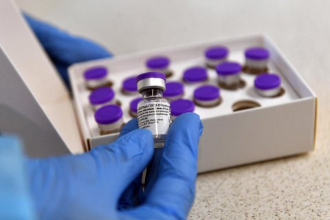 У ЄС послабили правила зберігання вакцини Pfizer 