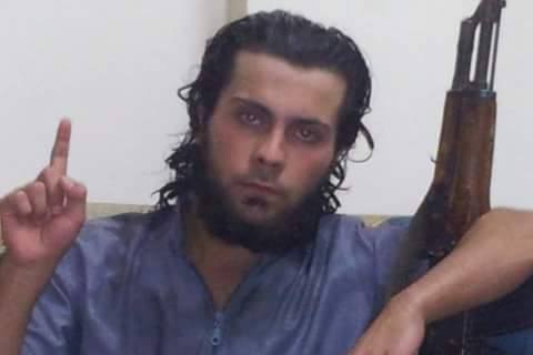 ​В Сирии боевик ИГИЛ публично казнил свою мать