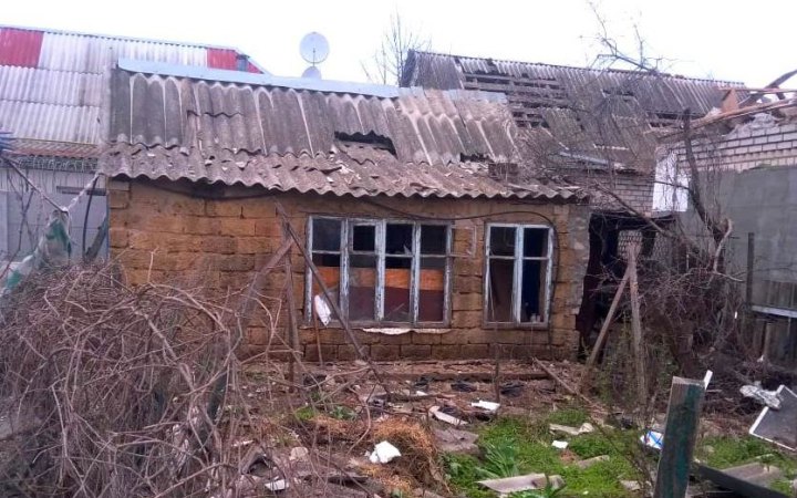 Росіяни обстріляли з артилерії житловий будинок на Херсонщині, є поранені
