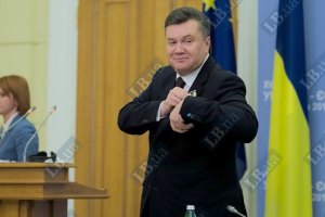 Янукович - журналисту: "Я вам не завидую"