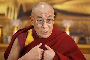 Далай-лама назвал самосожжения тибетцев бессмысленными