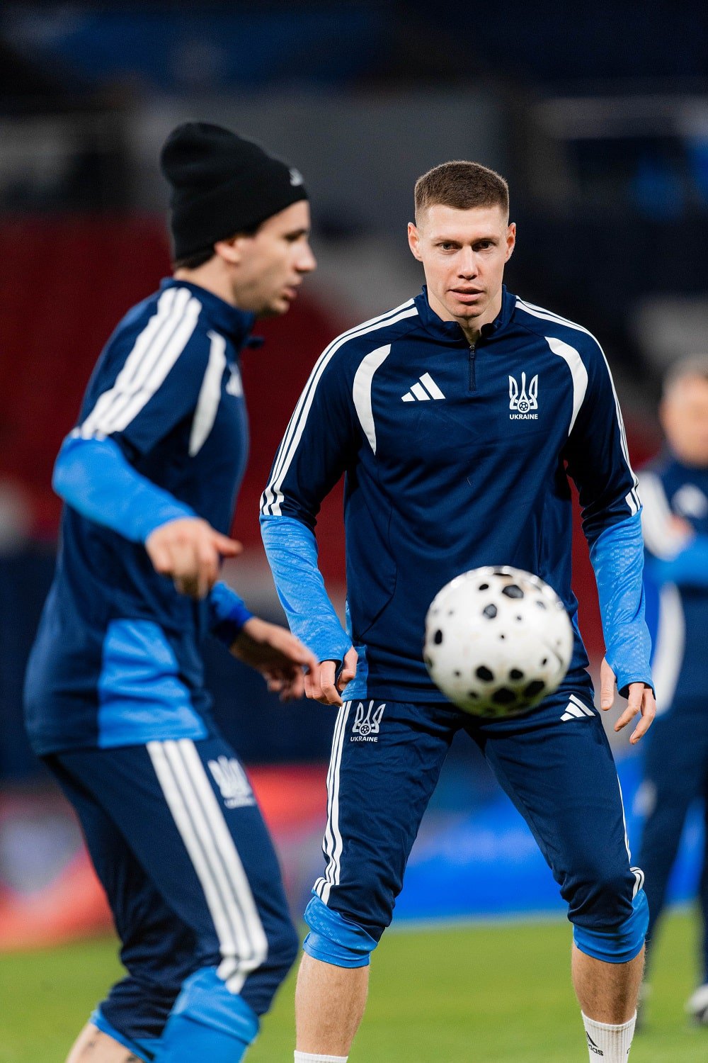 Микола Шапаренко (ліворуч) й Микола Матвієнко на тренуванні