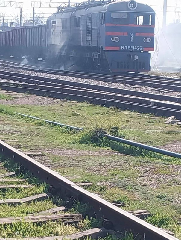 наслідок ворожого удару біля локомотива