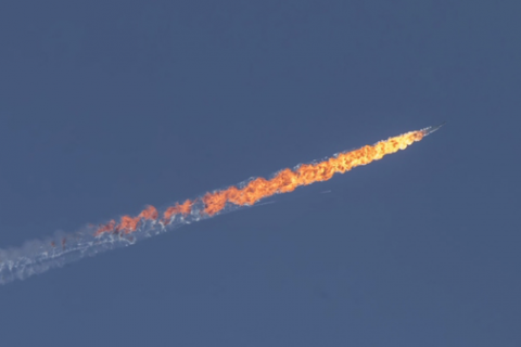 Турция сбила два военных самолета Су-24 в Идлибе