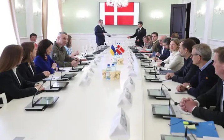 Кличко провів зустріч з представниками самоврядування Нідерландів і Данії: йшлося про відновлення українських громад