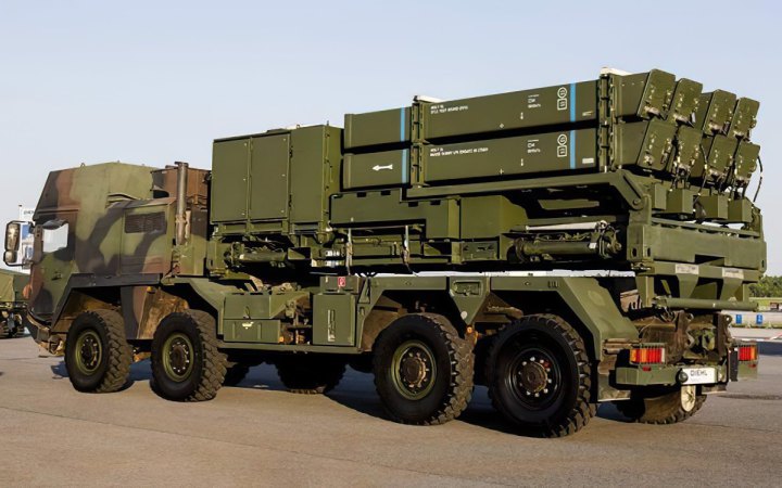 В Україну з Німеччини надійшли додаткові ракети для систем протиповітряної оборони IRIS-T 