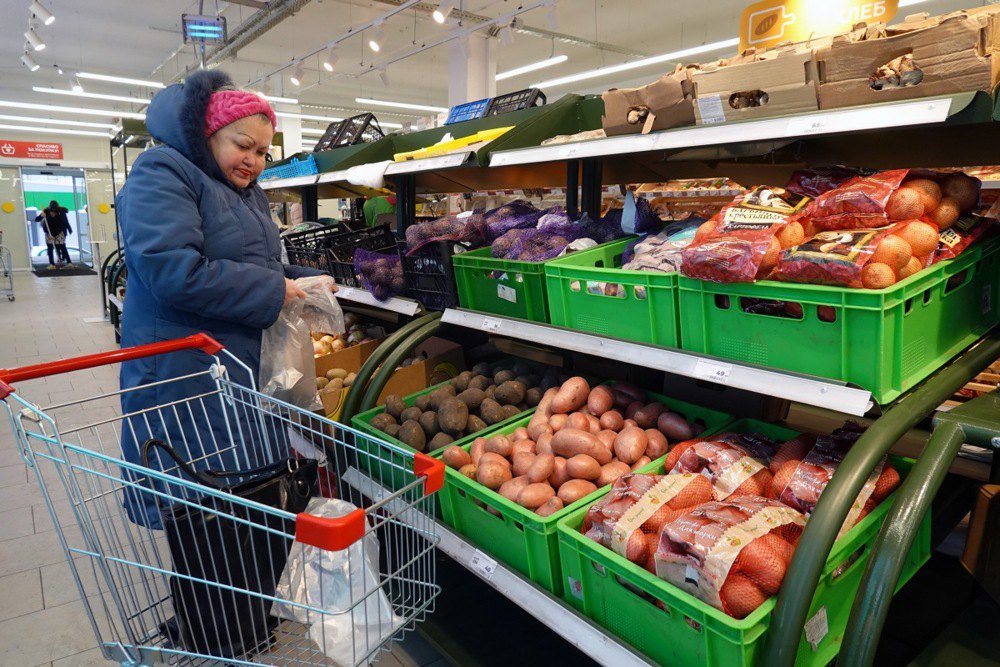 Супермаркет у Москві, 23 січня 2024. 
