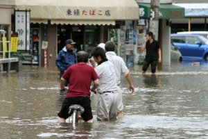 Жертвами ливней в Японии стали 18 человек