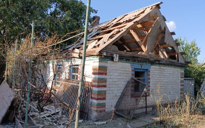 Внаслідок нічної атаки РФ у Дніпрі пошкоджені школа та дитсадок