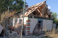 Внаслідок нічної атаки РФ у Дніпрі пошкоджені школа та дитсадок