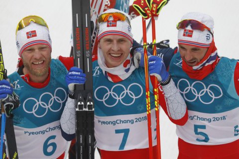 Норвежец Крюгер выиграл 30-километровую гонку в скиатлоне