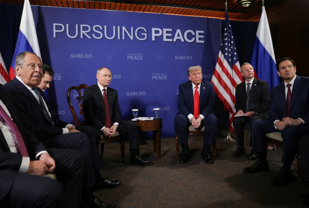 Зустріч Дональда Трампа із Володимиром Путіним, Аляска, 15 серпня