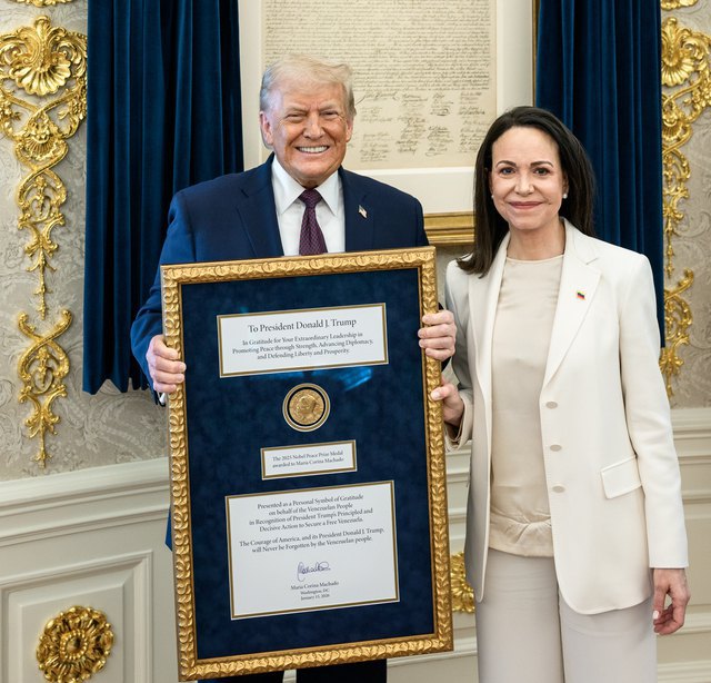 Марія Коріна Мачадо і Дональд Трамп. Білий дім, 16 січня 2026 року