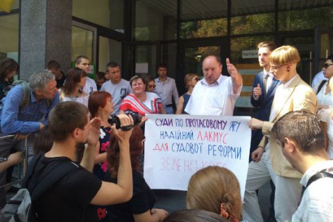 Суд снова запретил застройщику проводить любые работы в Протасовом яру