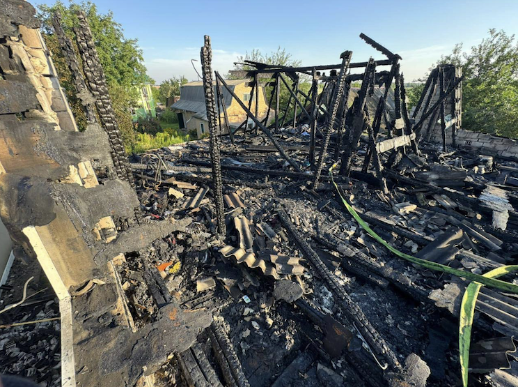 У Київській області внаслідок атаки є пошкодження і поранений