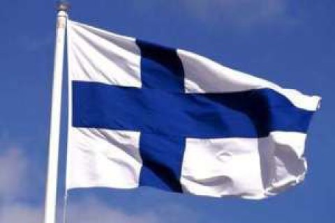 ​Финляндия проведет аукцион брошенных беженцами машин