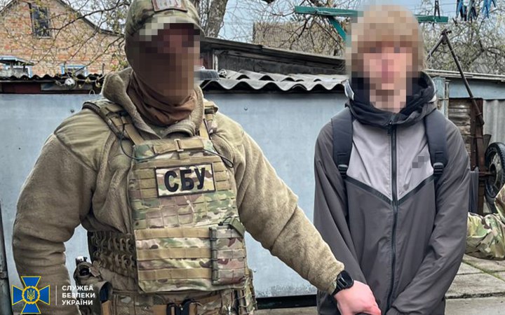 Правоохоронці заявили, що запобігли підготовці терактів у школах Кіровоградської та Одеської областей