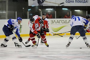 "Донбас" програв "Динамо" на своєму льоду