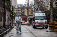 Китай изменил методологию подсчета больных с коронавирусом, и их количество за день выросло на 15 тысяч