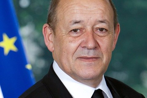 Глава МИД Франции счел преждевременной идею направления миссии ООН на Донбасс