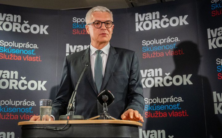 ​У Словаччині в першому турі президентських виборів переміг прозахідний політик Корчок