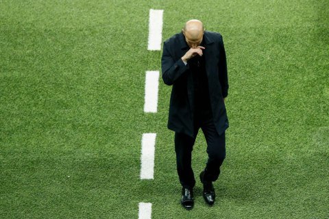Зидан покинул пост главного тренера "Реала"