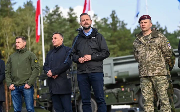 У Польщі відкрили найбільший навчальний центр для підготовки українських військових