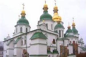 Украинские церкви проведут совместный молебен за мир в стране