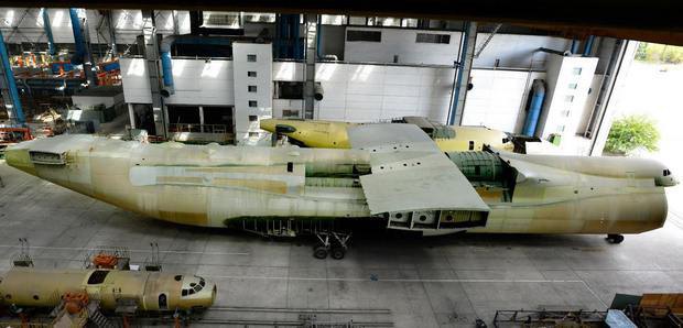 Фюзеляж второго экземпляра Ан-225 в цеху ГП "Антонов"