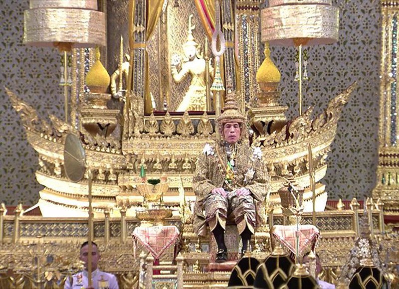 В Таиланде прошла коронация короля Рамы Х