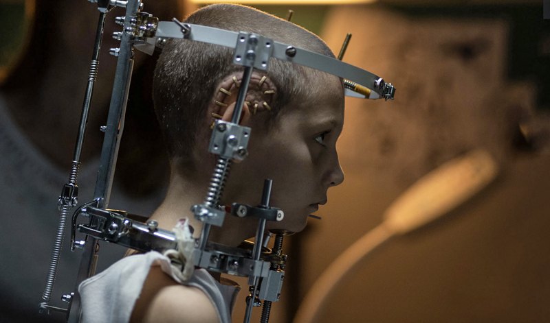 Кадр з фільму 'Титан'