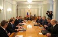 Путин провел совещание по Украине с российскими силовиками 