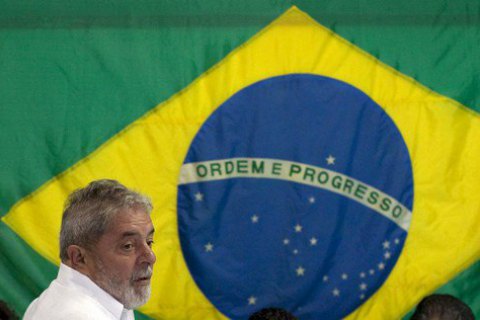 Бразильський суд скоротив термін ув'язнення екс-президенту Лулі да Сілва